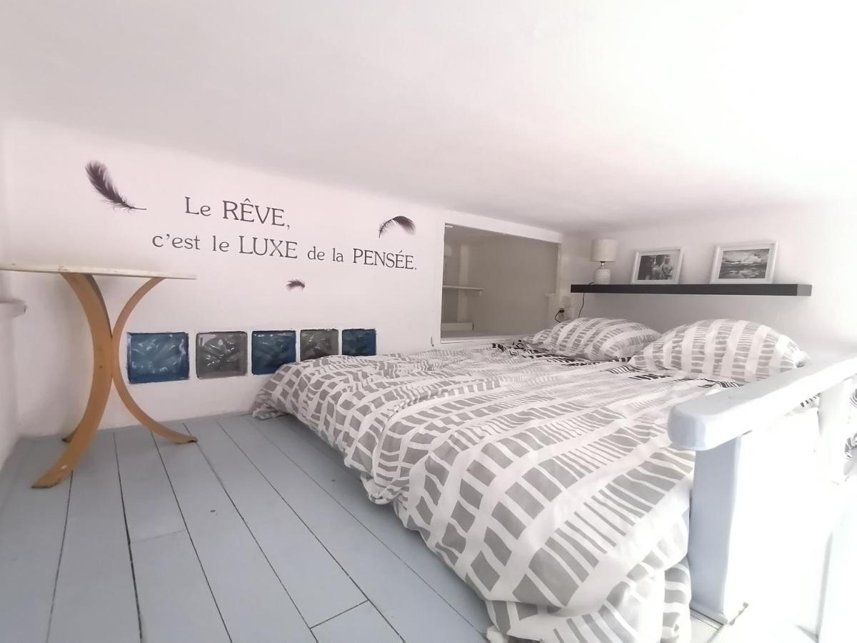 Le Cocon - Charmant F1 Bis - Centre Ville A 2 Pas De La Promenade Des Anglais Apartman Nizza Kültér fotó