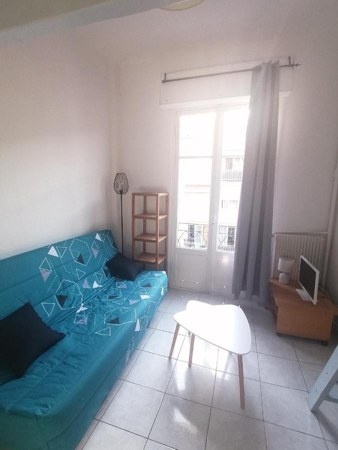 Le Cocon - Charmant F1 Bis - Centre Ville A 2 Pas De La Promenade Des Anglais Apartman Nizza Kültér fotó