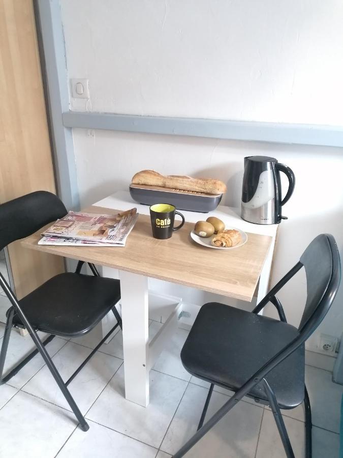 Le Cocon - Charmant F1 Bis - Centre Ville A 2 Pas De La Promenade Des Anglais Apartman Nizza Kültér fotó